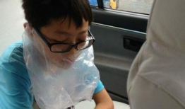 晕车呕吐视频,真实记录令人不适的视觉冲击